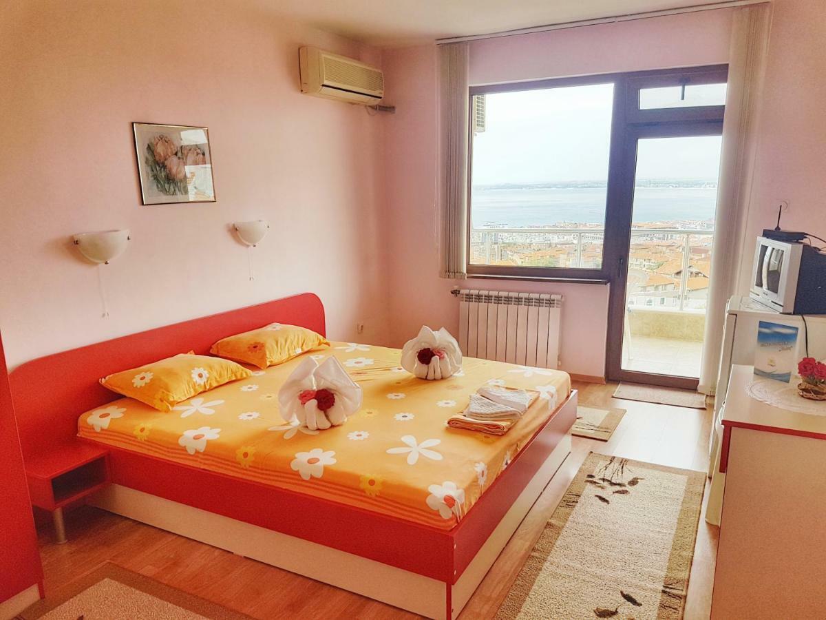 Guest House Byki Sveti Vlas Exterior photo
