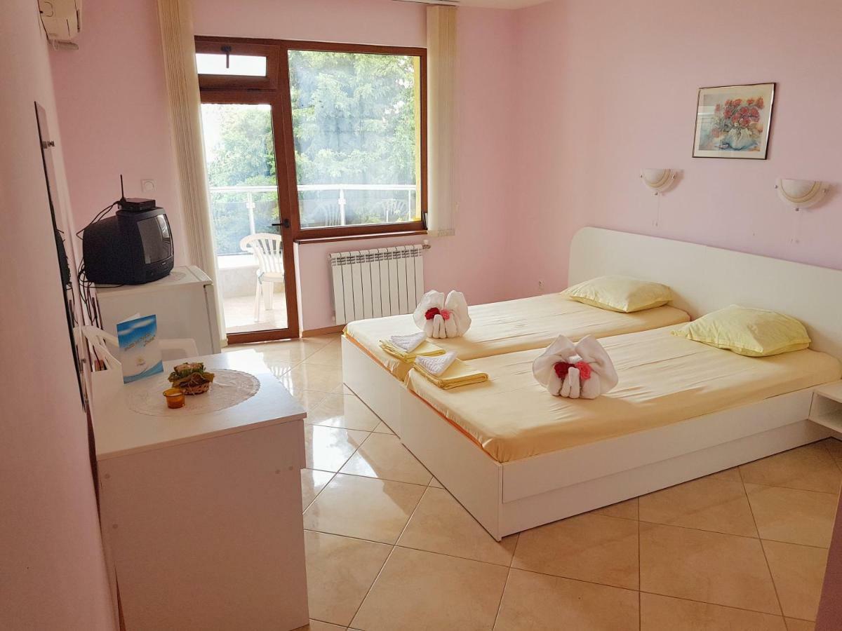 Guest House Byki Sveti Vlas Exterior photo
