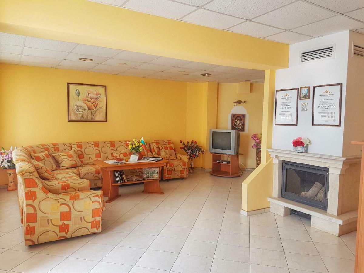 Guest House Byki Sveti Vlas Exterior photo
